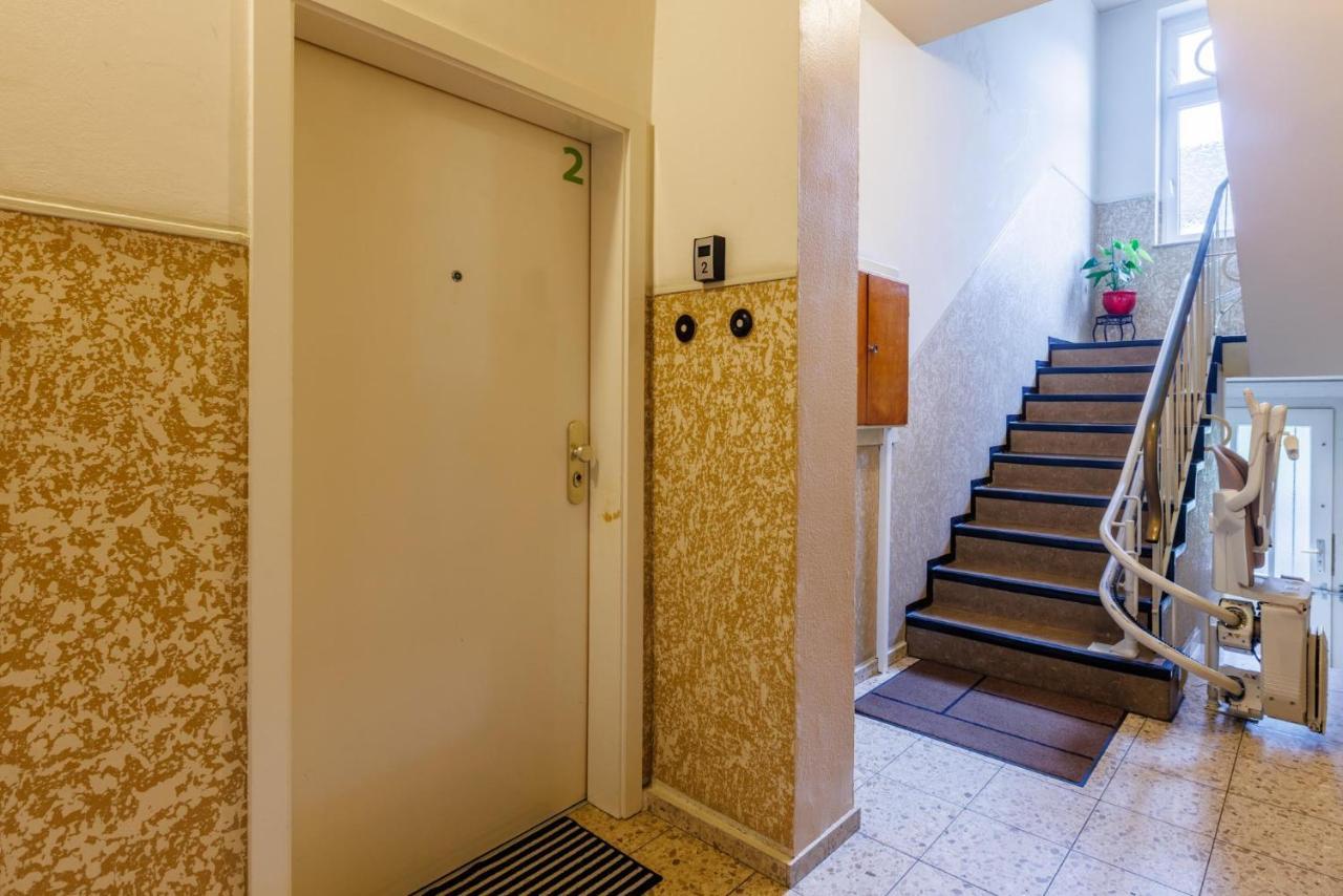 Glueck Auf Appartements Rembrandtstrasse אסן מראה חיצוני תמונה